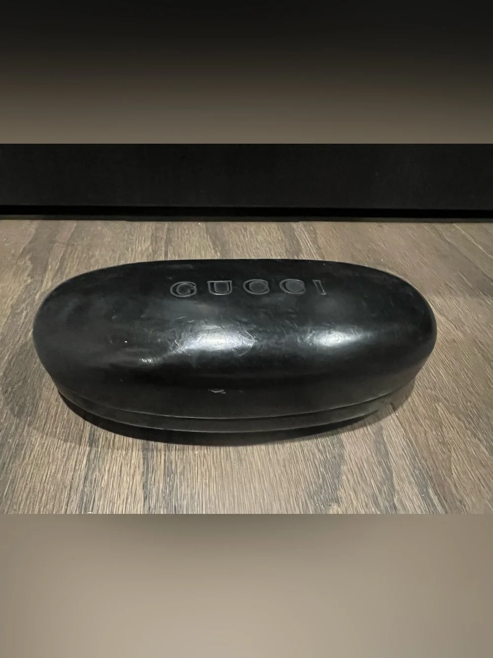 Authentic Gucci Black Hard Shell Clamshell Sunglasses Eyeglasses Case